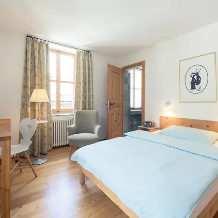 Privata Hotel