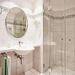 Privata Hotel 3*