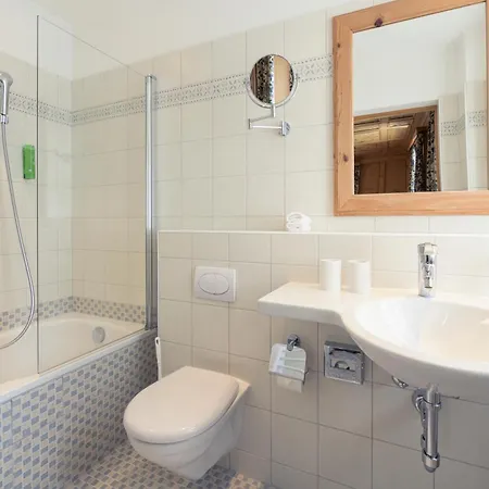Privata Hotel